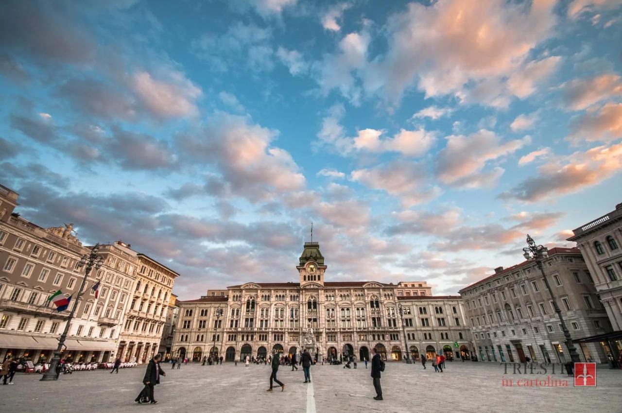 Rifugio Hemingway, Trieste Centro Con Parcheggio ภายนอก รูปภาพ